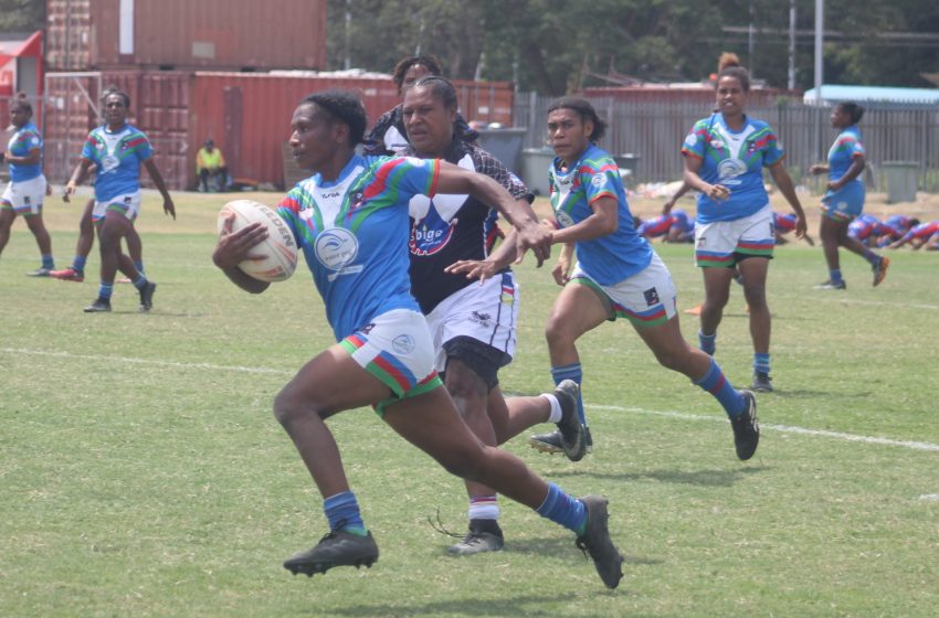  HOHOLA FLIES Comeback Queens